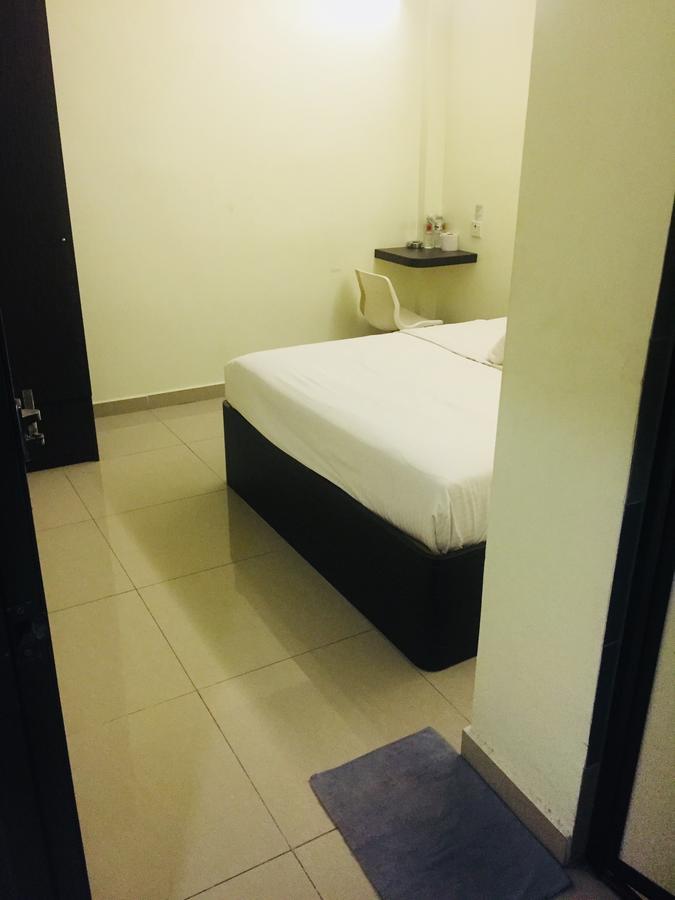 Desa House Hotel เกอปง ภายนอก รูปภาพ