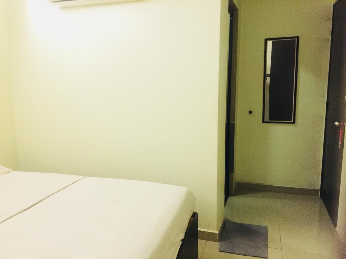 Desa House Hotel เกอปง ภายนอก รูปภาพ