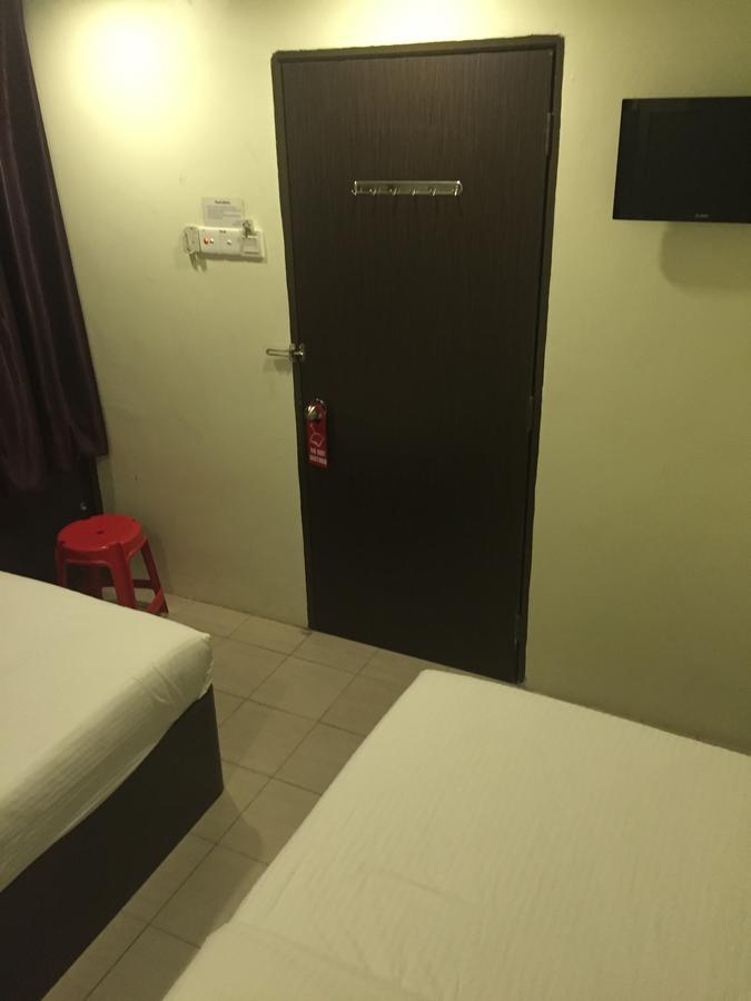 Desa House Hotel เกอปง ภายนอก รูปภาพ